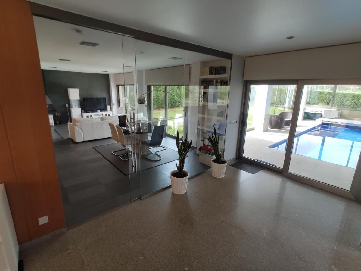 Sanxenxo Casa Rial 47 Con Piscina Climatizada Villa Eksteriør billede